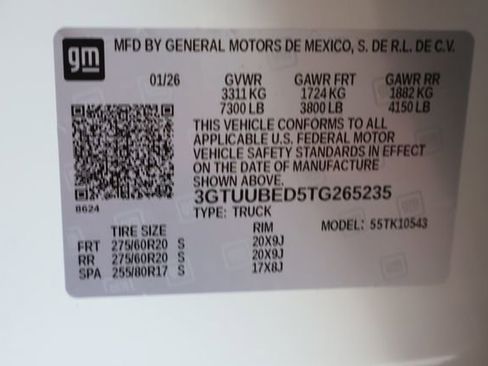 New 2026 GMC Sierra 1500 SLE w/ Max Trailering Package image 30