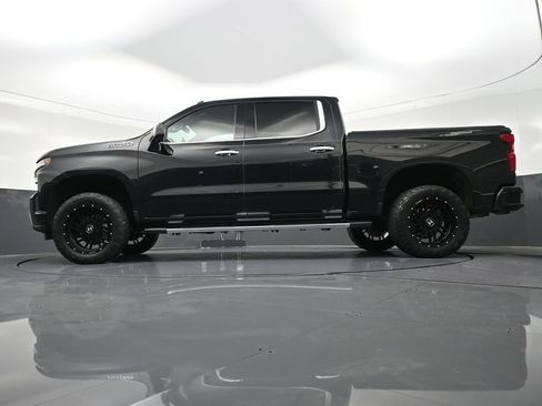 Used 2022 Chevrolet Silverado 1500 High Country w/ Z71 Off-Road Package image 24
