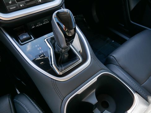 Certified 2024 Subaru Outback Limited image 24