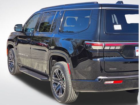 New 2026 Jeep Grand Wagoneer 4WD w/ Premium Group I image 44