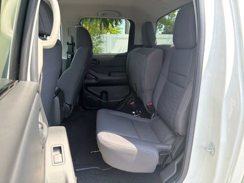 Used 2025 Nissan Frontier S w/ S Utility Package RWD image 43