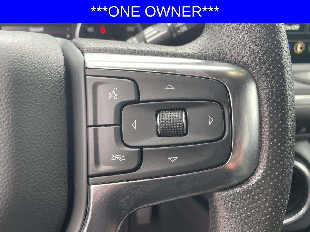 Used 2025 Chevrolet Blazer LT FWD image 18