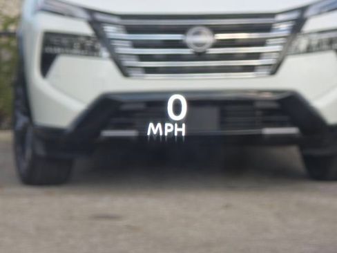 New 2026 Nissan Rogue Platinum w/ Platinum Premium Package image 16