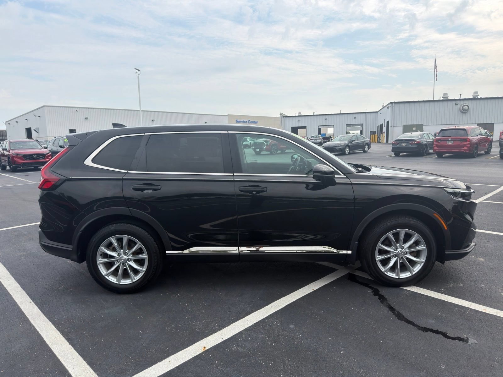 Used 2024 Honda CR-V EX-L image 7