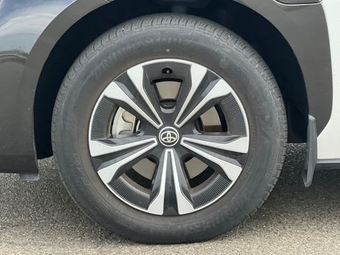 Certified 2024 Toyota bZ4X AWD w/ Weather Package image 30