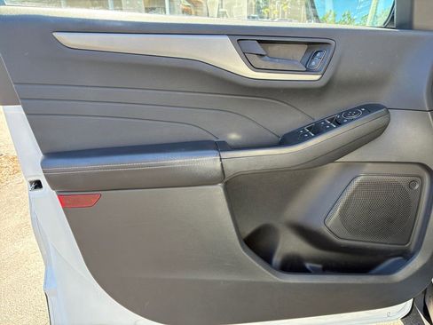 Used 2023 Ford Escape Active image 11