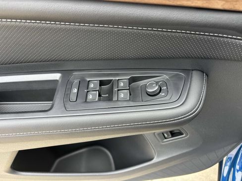 New 2026 Volkswagen Atlas SE image 13