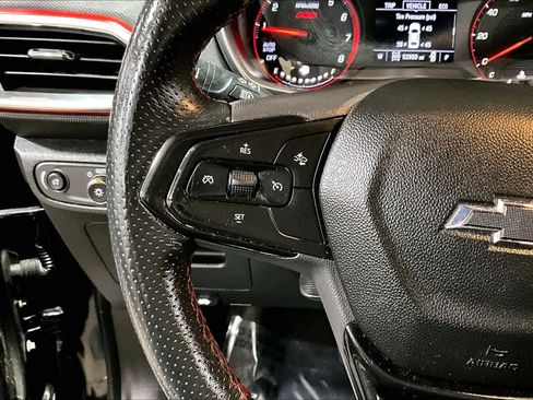 Used 2021 Chevrolet TrailBlazer RS w/ Sun and Liftgate Package image 24