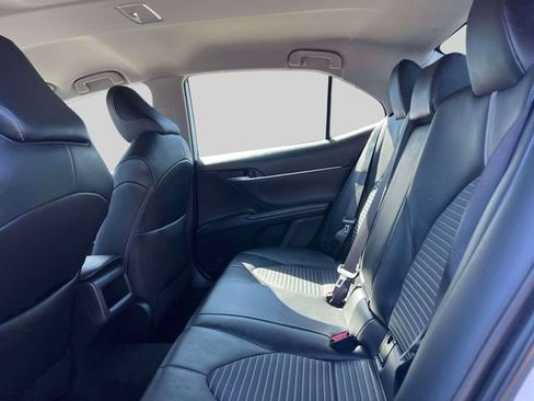 Used 2023 Toyota Camry SE image 15