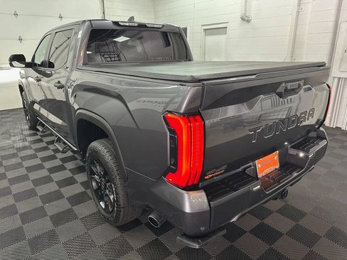 Used 2025 Toyota Tundra SR5 w/ SR5 Convenience Package AWD/4WD image 7
