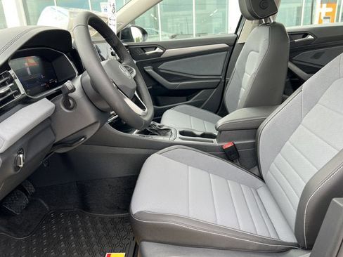 New 2025 Volkswagen Jetta SE image 16