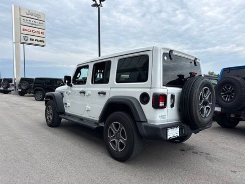 Used 2021 Jeep Wrangler Unlimited Sport w/ Sun And Sound Package AWD/4WD image 6