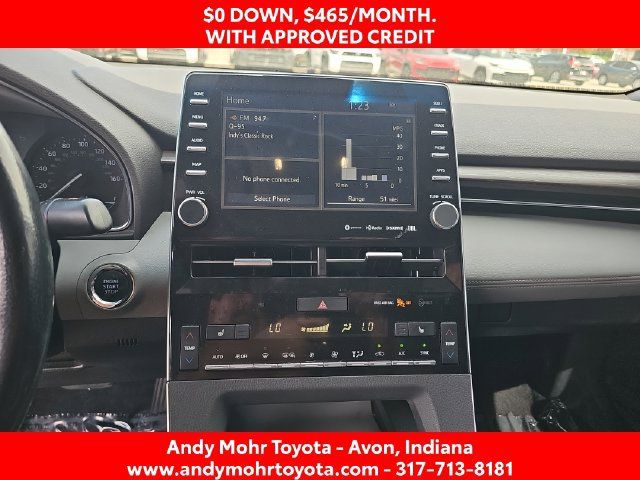 Used 2019 Toyota Avalon XLE w/ Moonroof Package FWD image 20