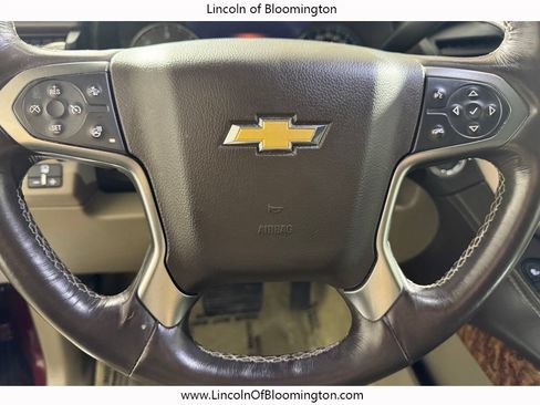 Used 2017 Chevrolet Suburban Premier AWD/4WD image 21