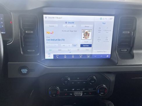 Used 2024 Ford Bronco Big Bend image 13