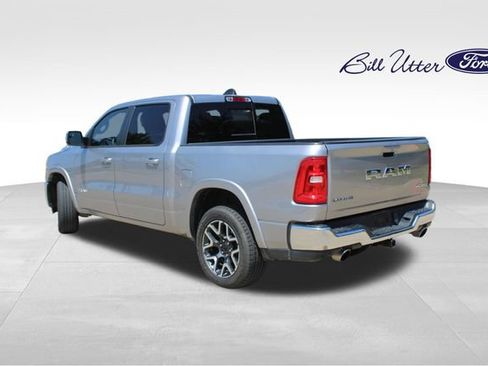 Used 2025 RAM 1500 Laramie AWD/4WD image 7