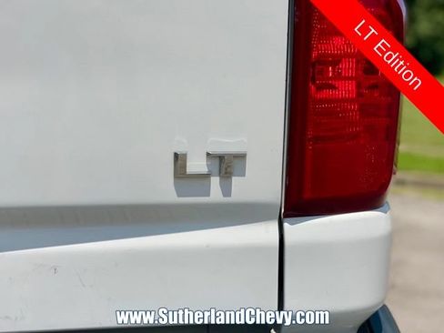 Used 2020 Chevrolet Silverado 2500 LT w/ Z71 Off-Road Package AWD/4WD image 15