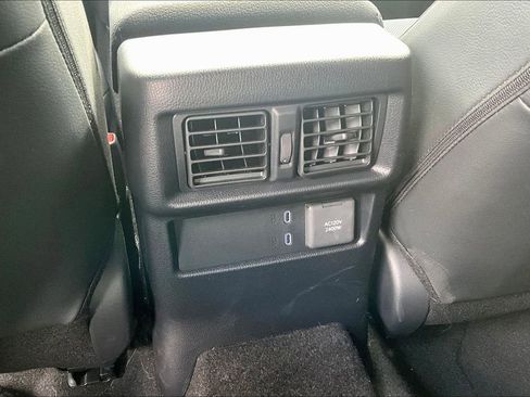 Used 2025 Toyota 4Runner TRD Off-Road Premium AWD/4WD image 18