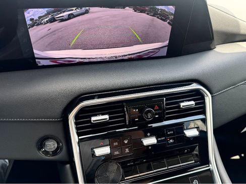 New 2025 Nissan Armada SV image 16