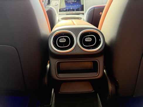Certified 2026 Mercedes-Benz GLC 300 image 18