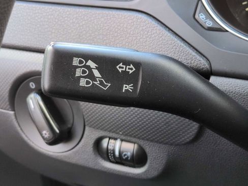 Used 2015 Volkswagen Jetta S image 26