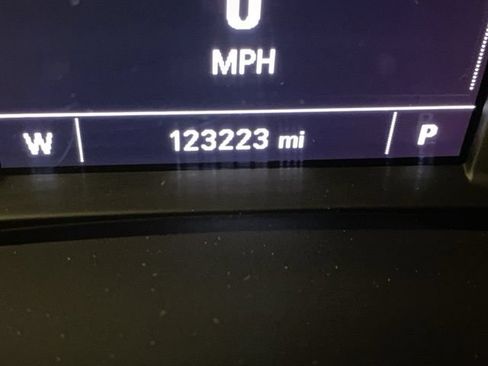 Used 2018 Chevrolet Equinox LT AWD/4WD image 28