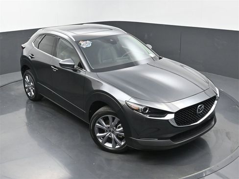 Used 2023 MAZDA CX-30 AWD 2.5 S w/ Premium Package image 32
