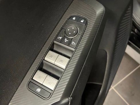 Used 2024 Mitsubishi Outlander SE AWD/4WD image 22
