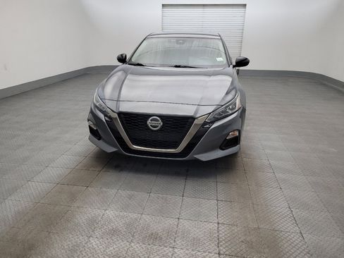 Used 2021 Nissan Altima 2.5 SR FWD image 15