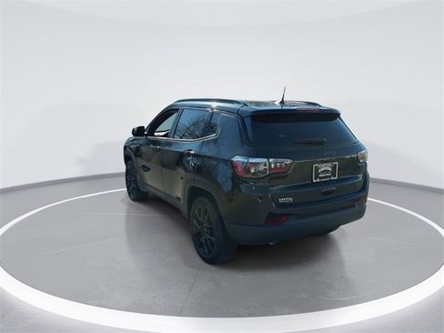 New 2026 Jeep Compass Latitude image 7