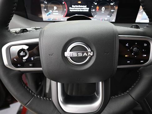 Used 2026 Nissan Armada SL w/ Captain's Chari Seat Package RWD image 10
