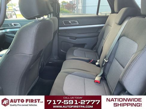 Used 2016 Ford Explorer XLT AWD/4WD image 11