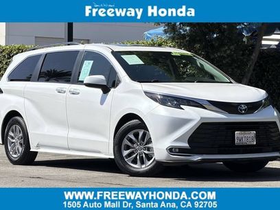 Used 2024 Toyota Sienna XLE