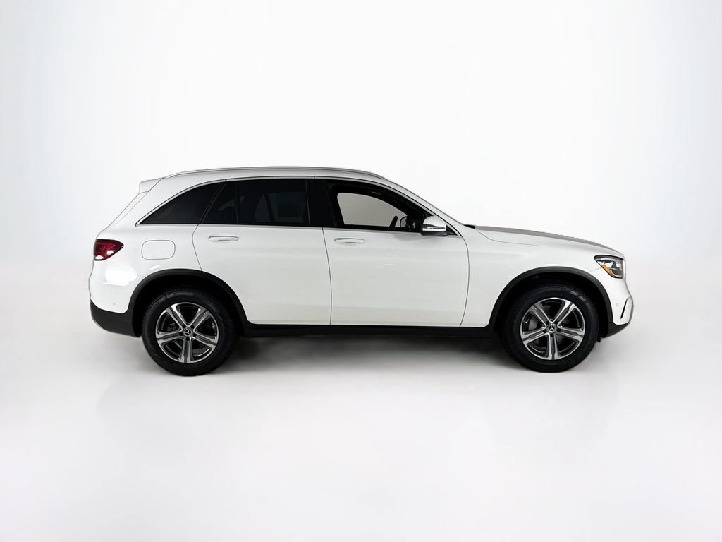 Used 2022 Mercedes-Benz GLC 300 image 6