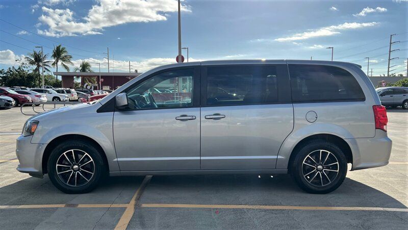 Used 2019 Dodge Grand Caravan GT FWD image 2