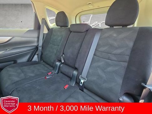 Used 2015 Nissan Rogue SV w/ SV Moonroof Package AWD/4WD image 22