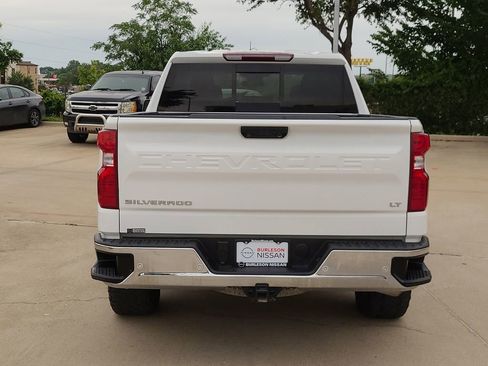 Used 2025 Chevrolet Silverado 1500 LT w/ Safety Package AWD/4WD image 3