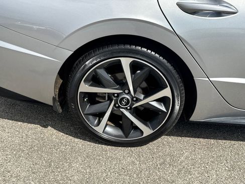 Used 2021 Hyundai Sonata SEL Plus w/ Tech Package image 17