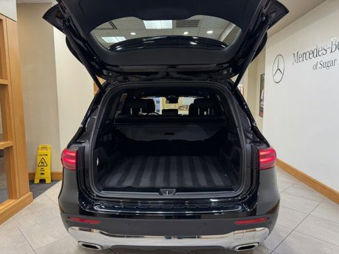 Certified 2025 Mercedes-Benz GLB 250 image 24