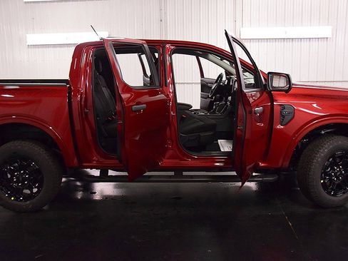 New 2025 Ford Ranger XLT w/ FX4 Off-Road Package image 34