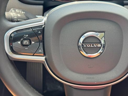 Used 2023 Volvo S90 B6 Ultimate w/ Lounge Package AWD/4WD image 21