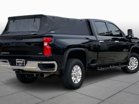 Used 2024 Chevrolet Silverado 3500 LTZ w/ LTZ Premium Package image 12
