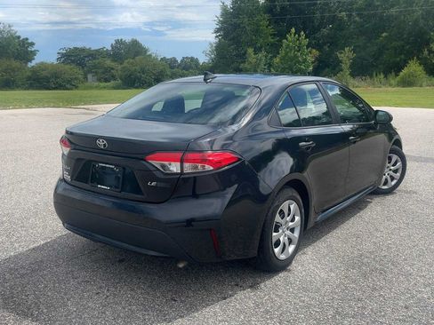 Used 2020 Toyota Corolla LE FWD image 8