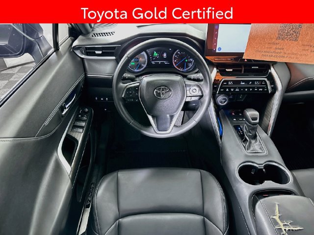 Used 2024 Toyota Venza XLE AWD/4WD image 23