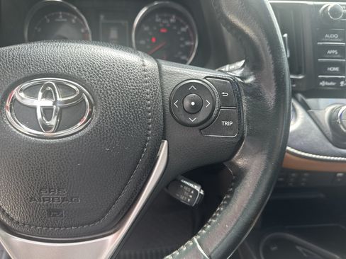 Used 2016 Toyota RAV4 SE AWD/4WD image 12