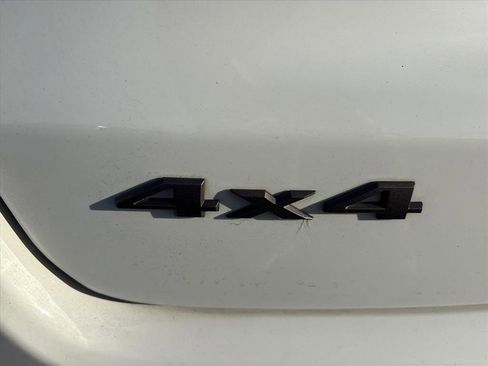 Used 2022 Jeep Compass Trailhawk w/ Trailhawk Convenience Group image 5