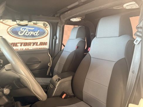 Used 2004 Jeep Wrangler X w/ Full Face Tire & Wheel Group image 10