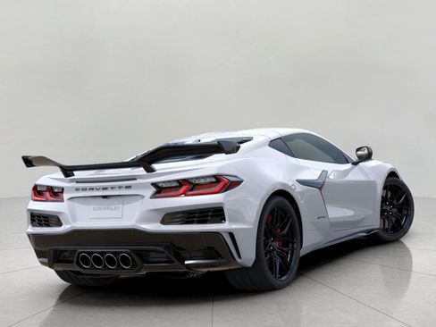 New 2026 Chevrolet Corvette Z06 w/ Z07 Performance Package image 4