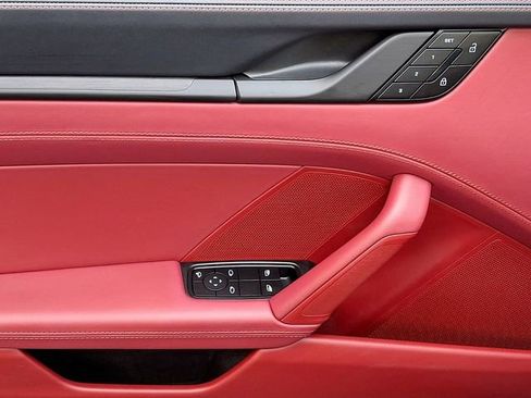 Certified 2025 Porsche 911 Carrera 4 GTS AWD/4WD image 17