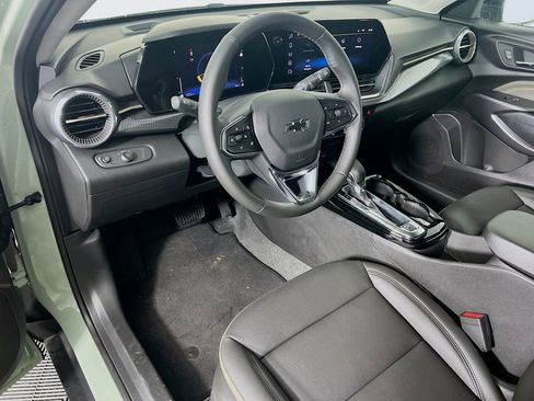 New 2026 Chevrolet Trax ACTIV w/ Sunroof Package image 9